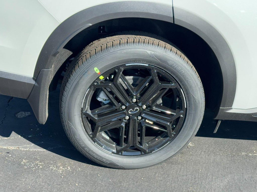 New 2026 INFINITI QX60 Sport w/ Dark Cargo Package image 4