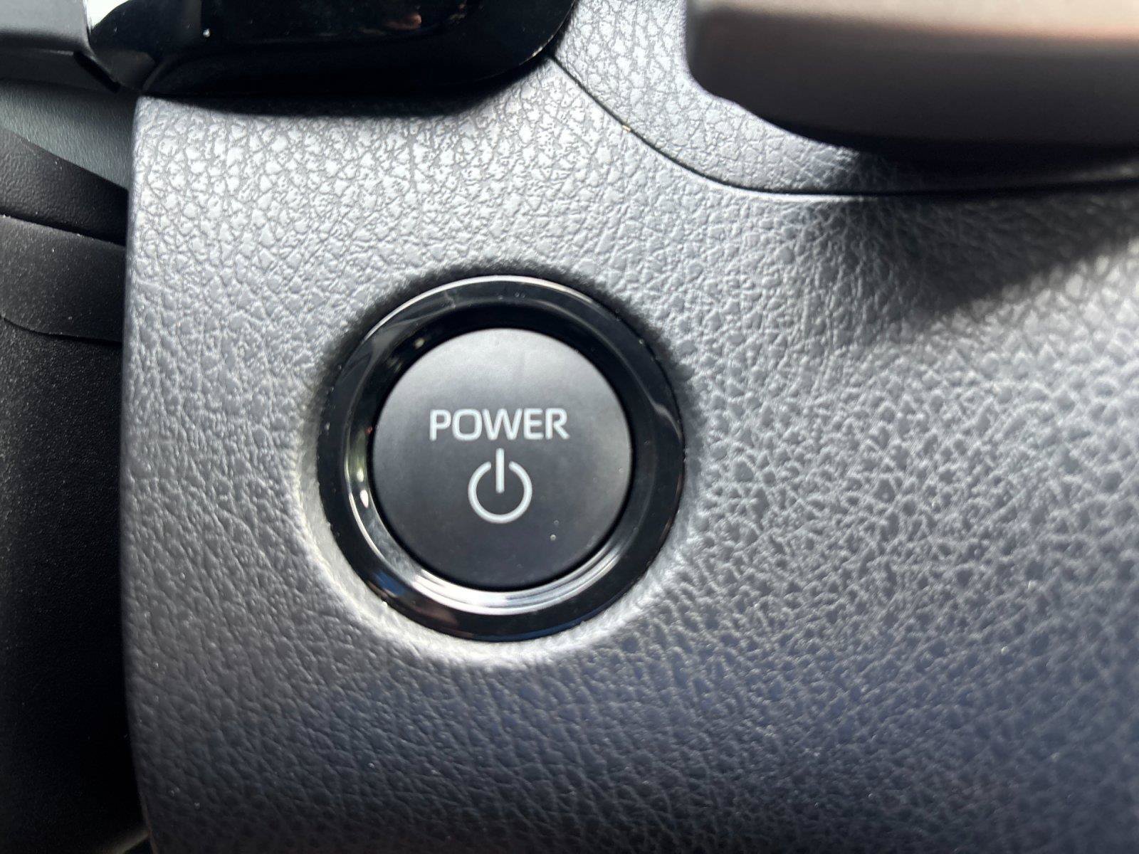 Used 2025 Toyota Camry XSE FWD image 23