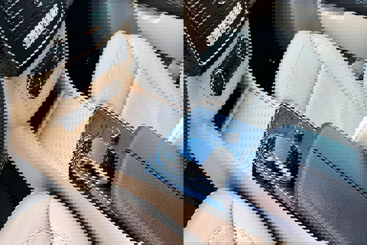 Used 2019 Mercedes-Benz GLE 400 4MATIC image 16