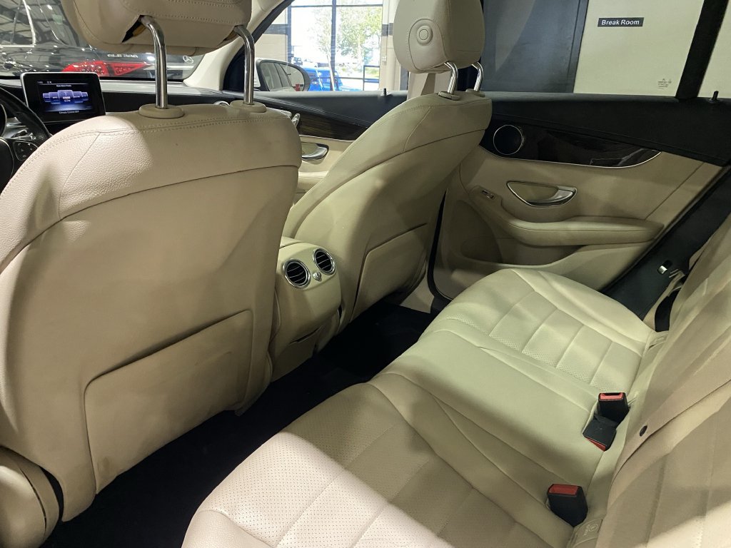 Used 2016 Mercedes-Benz GLC 300 image 5