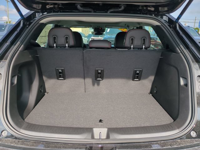 New 2027 Chevrolet Bolt RS w/ Technology Package FWD image 13