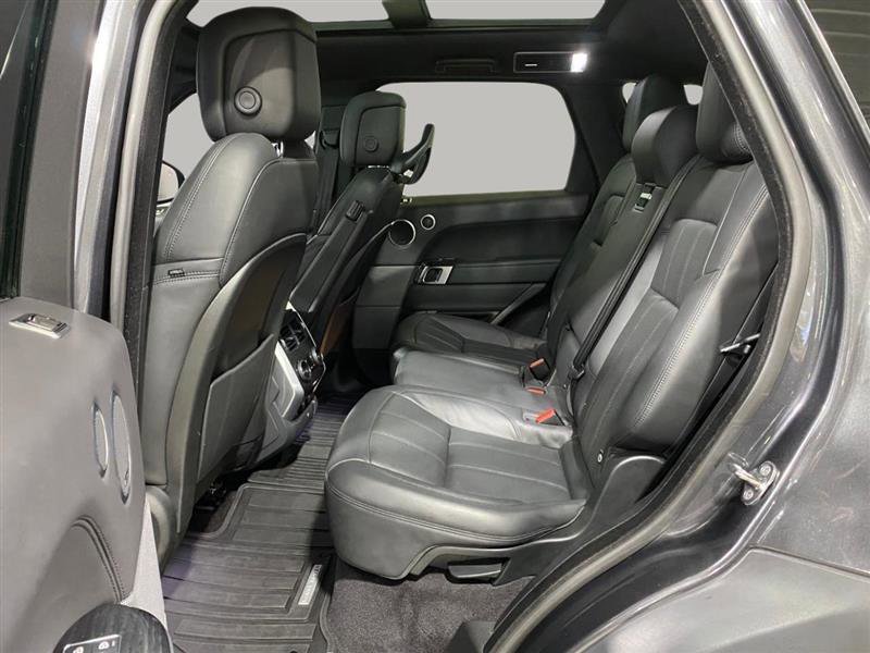 Used 2021 Land Rover Range Rover Sport HSE Dynamic image 9