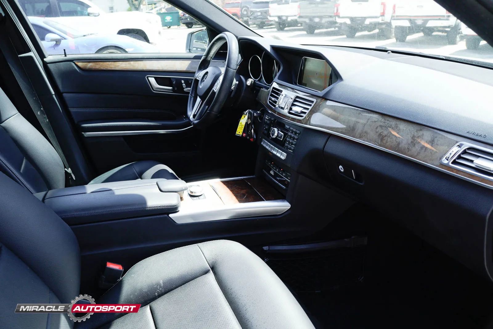 Used 2014 Mercedes-Benz E 350 4MATIC Wagon w/ Premium 1 Package image 36
