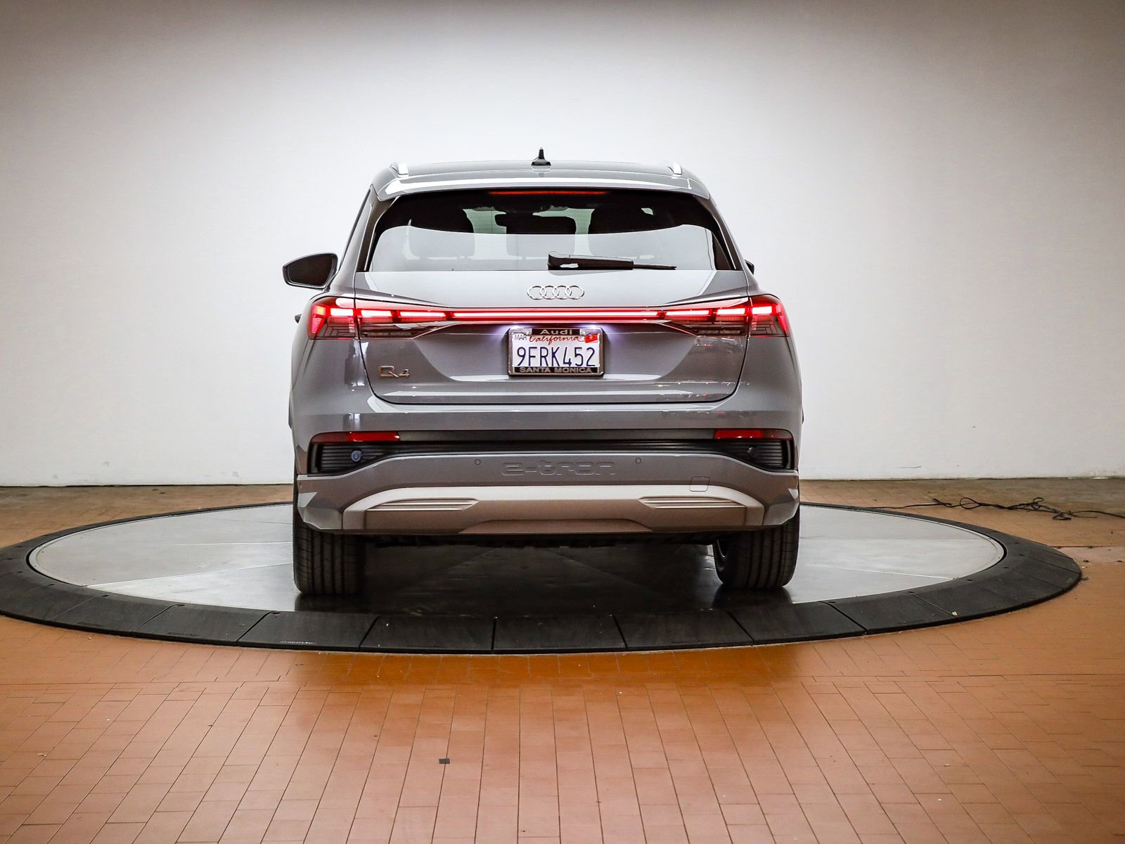 Certified 2023 Audi Q4 e-tron Premium Plus w/ Premium Plus image 3