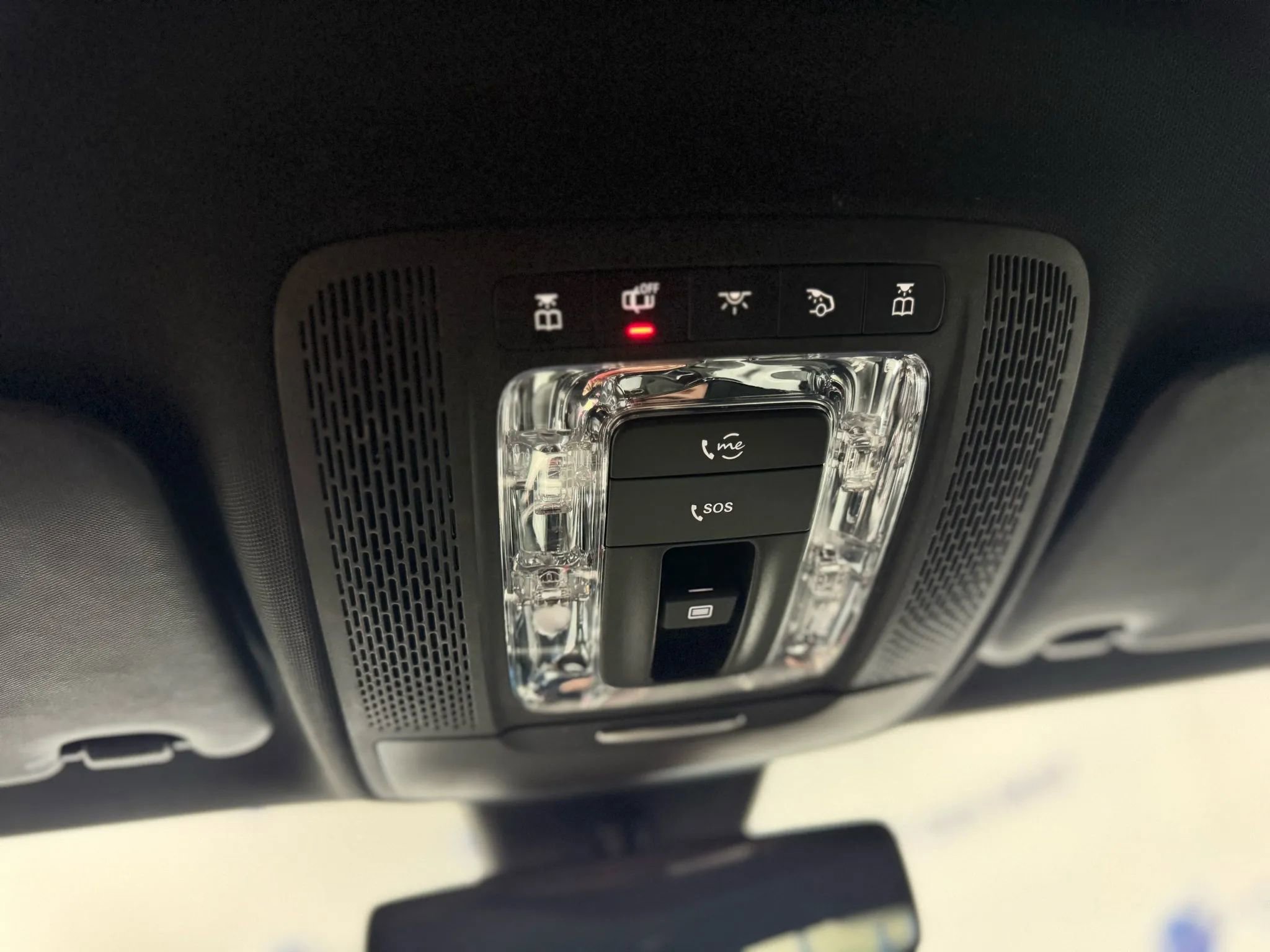 Used 2020 Mercedes-Benz CLA 250 4MATIC image 28