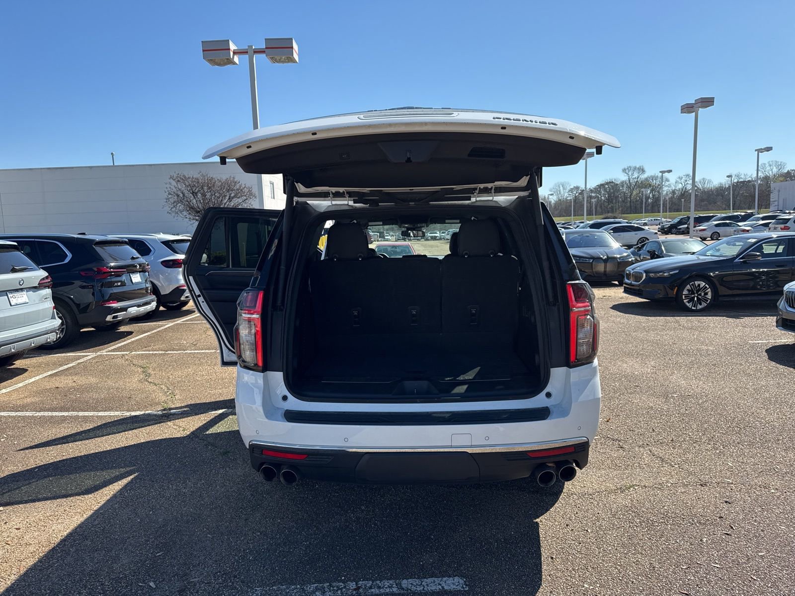 Used 2023 Chevrolet Tahoe Premier image 9