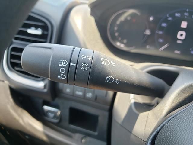 New 2024 RAM ProMaster 2500 w/ Quick Order Package 22G SLT image 24