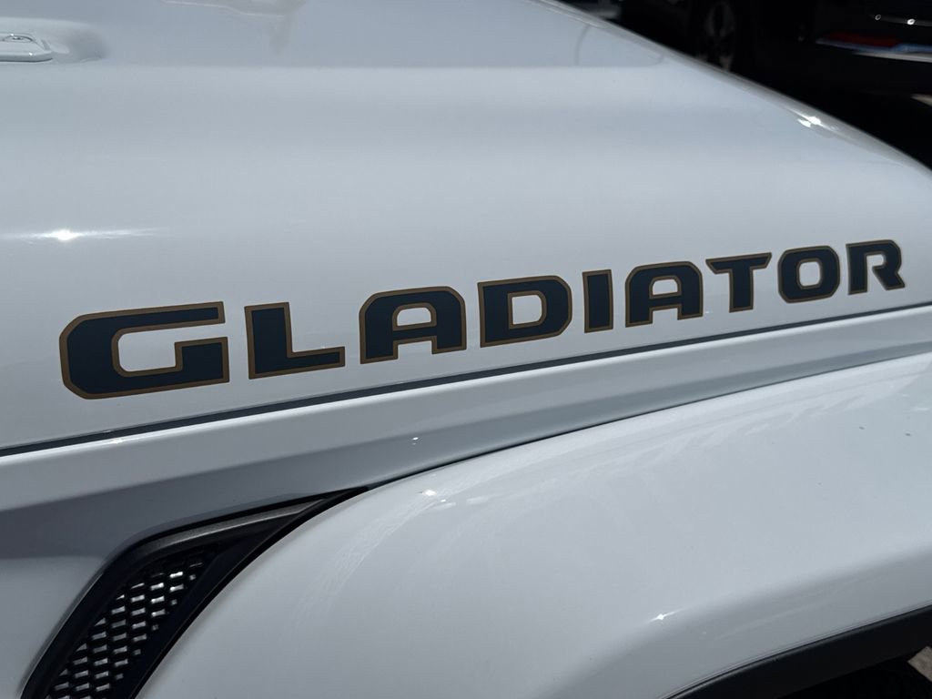 New 2026 Jeep Gladiator Sport AWD/4WD image 12