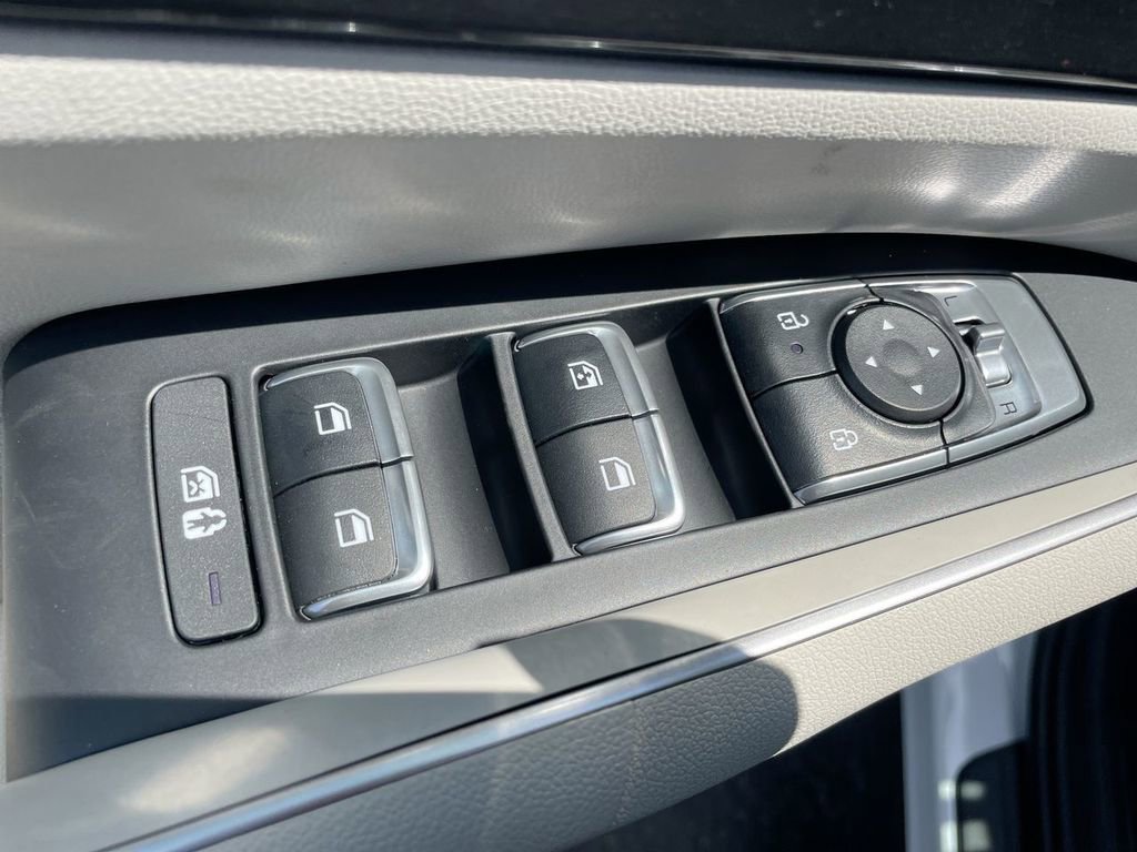 Used 2026 Kia Sorento S image 41