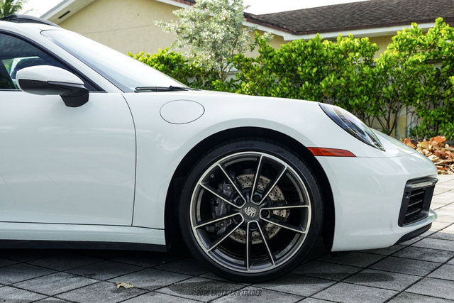 Used 2020 Porsche 911 Carrera RWD image 9