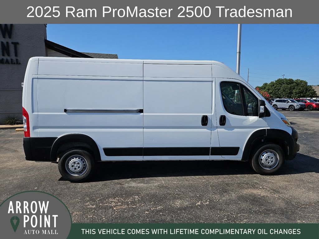 Used 2025 RAM ProMaster 2500 w/ Convenience Group FWD image 13