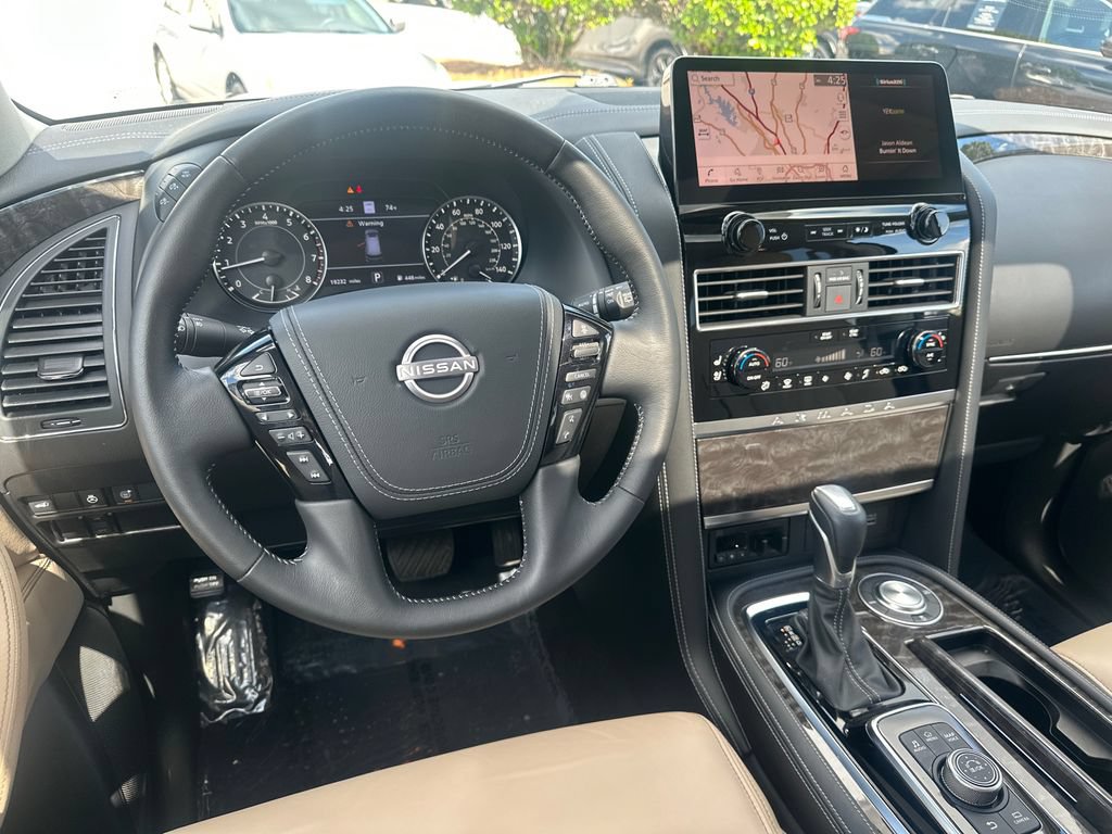 Used 2024 Nissan Armada Platinum w/ Captain's Chairs Package RWD image 19