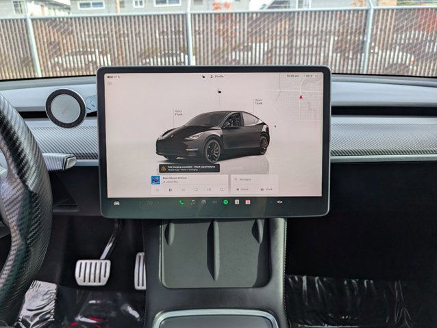 Used 2023 Tesla Model Y Performance image 11