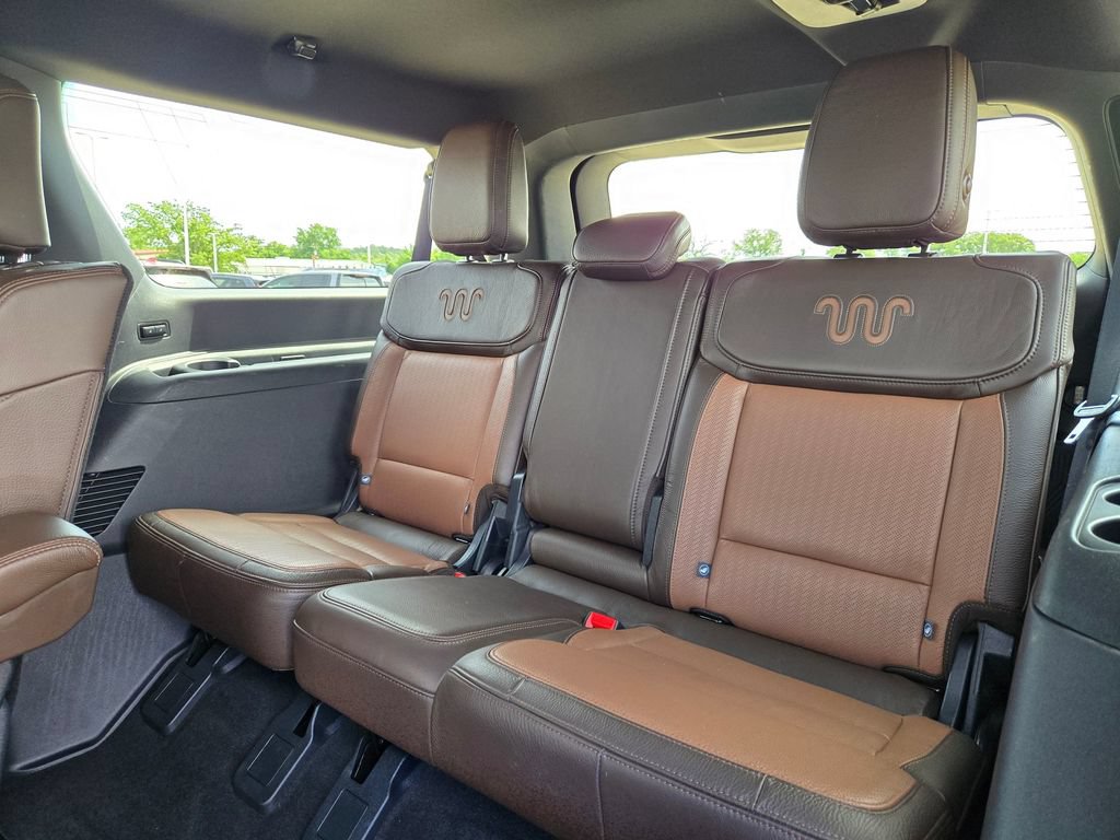 Used 2025 Ford Expedition Max King Ranch AWD/4WD image 16