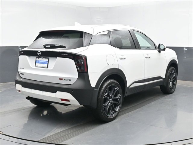 Used 2025 Nissan Kicks SR image 10