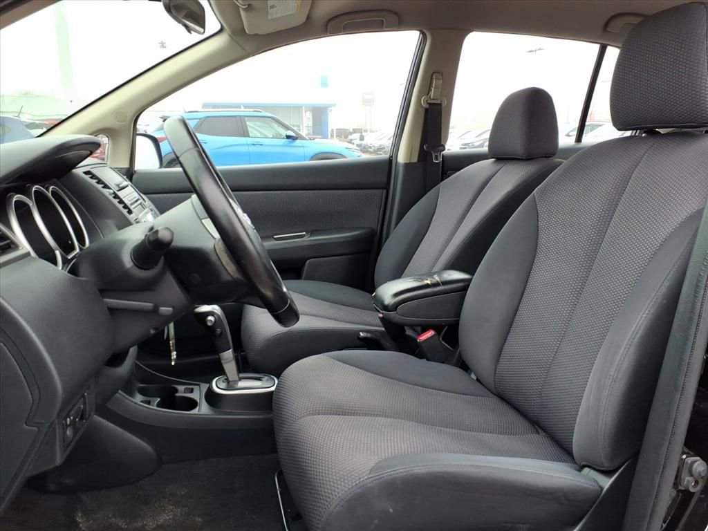 Used 2007 Nissan Versa SL w/ Convenience Pkg image 16