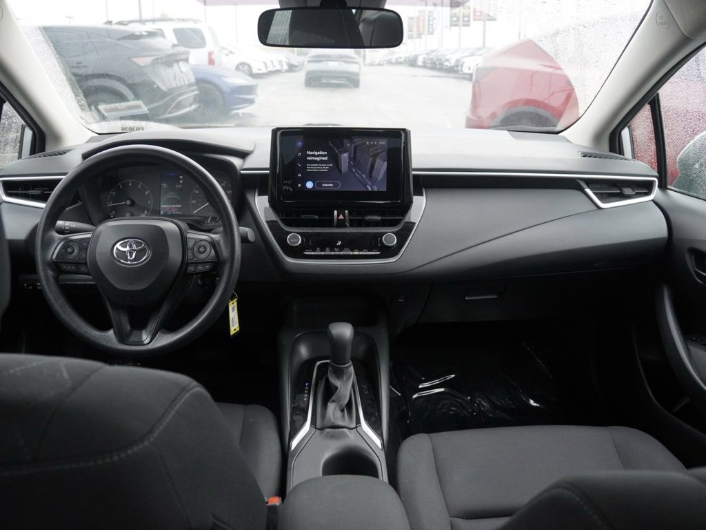 Used 2024 Toyota Corolla LE image 20
