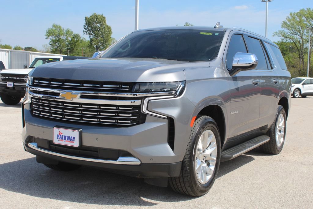 Used 2022 Chevrolet Tahoe Premier RWD image 4