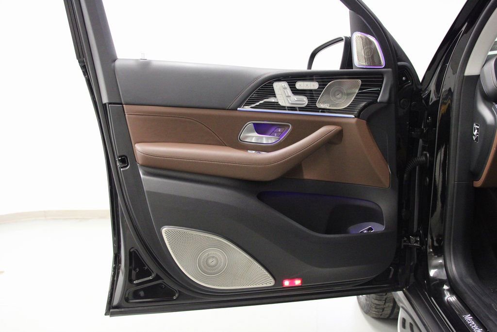 Certified 2024 Mercedes-Benz GLS 580 4MATIC image 18
