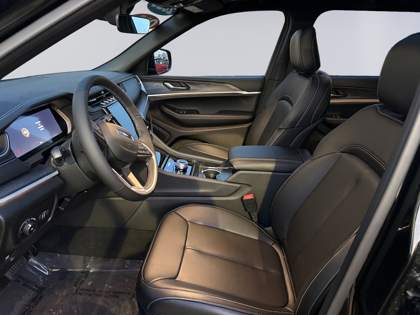 New 2025 Jeep Grand Cherokee L Limited w/ Black Appearance Package image 9