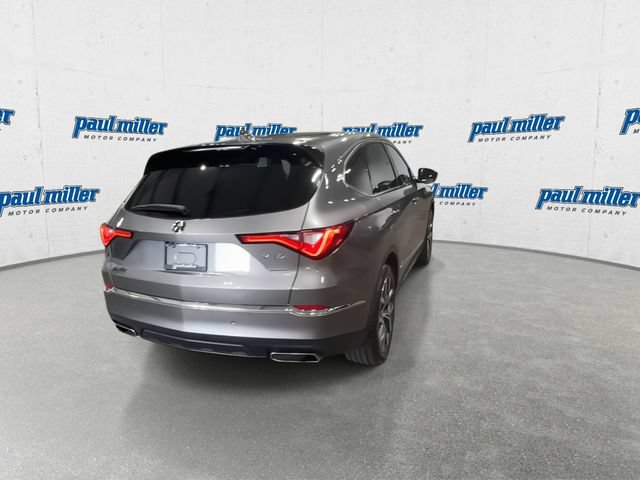 Used 2023 Acura MDX w/ Technology Package FWD image 10
