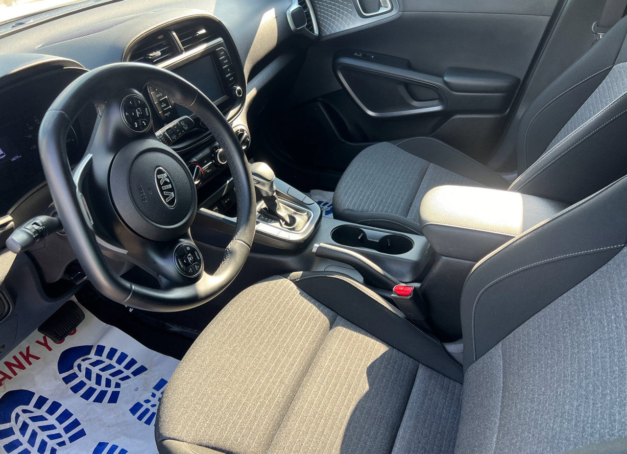 Used 2020 Kia Soul GT-Line w/ Option Group 015 image 14