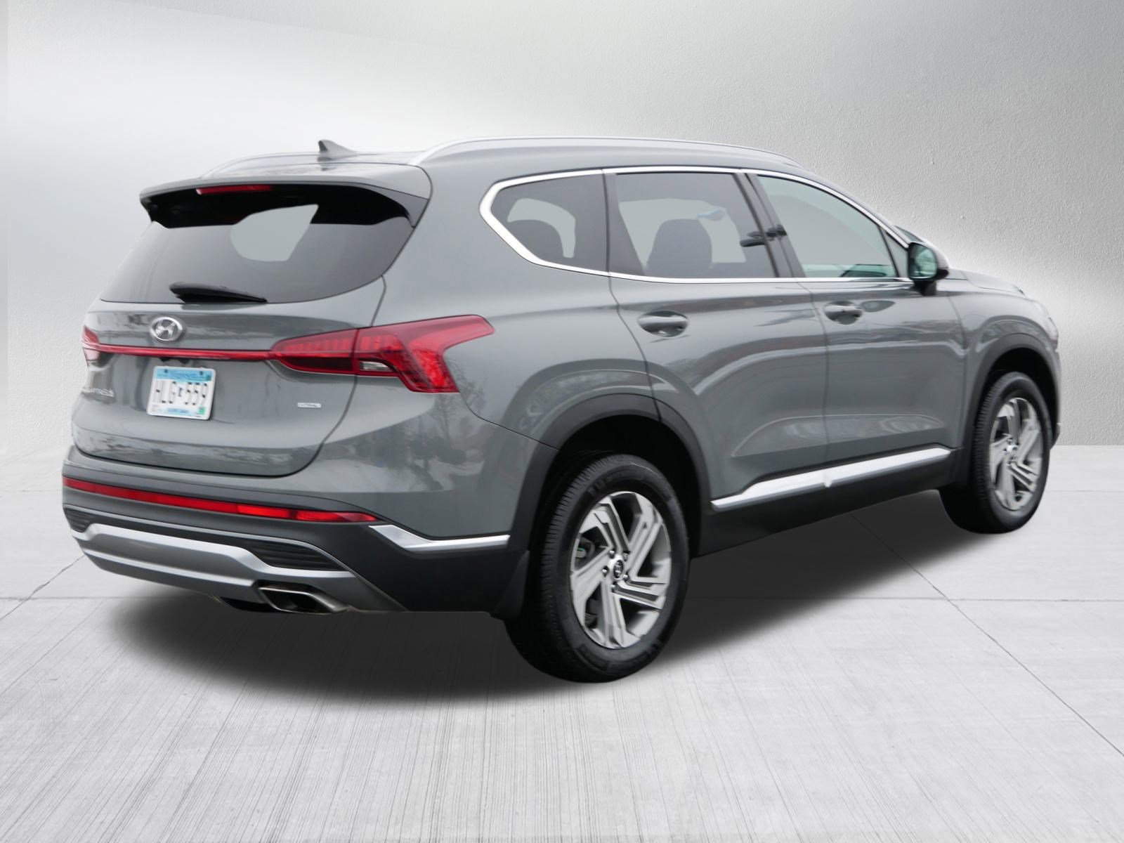 Used 2022 Hyundai Santa Fe SEL image 7