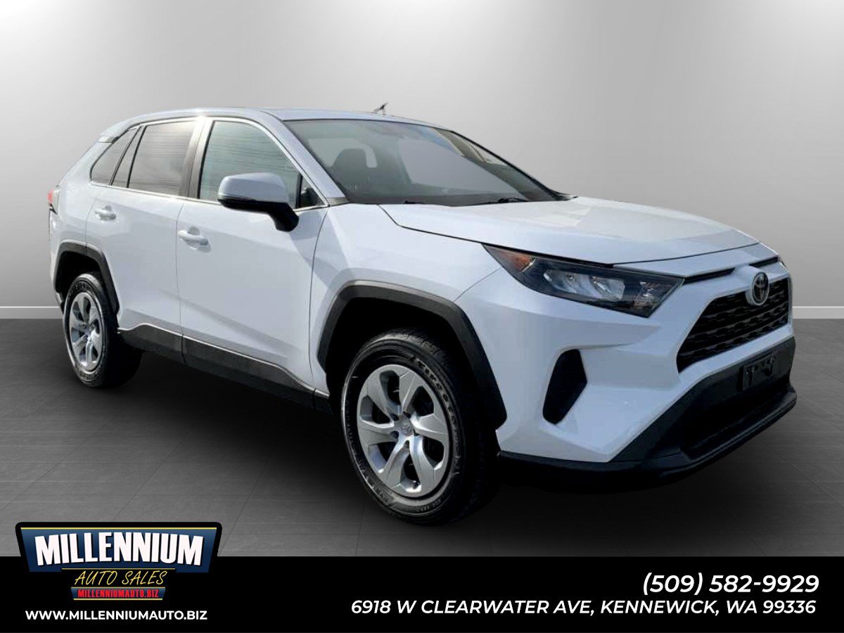 Used 2022 Toyota RAV4 LE