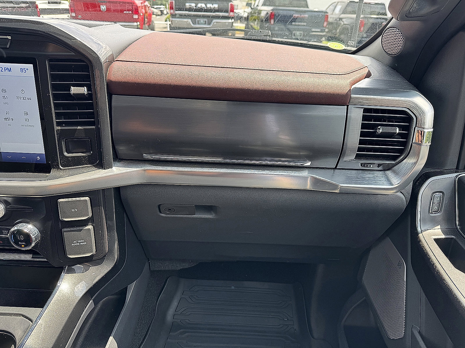 Used 2021 Ford F150 Lariat image 17