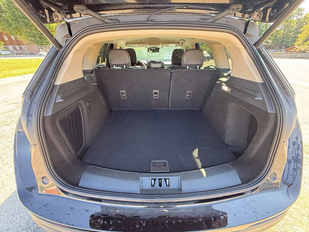 Used 2025 Lincoln Corsair AWD image 31