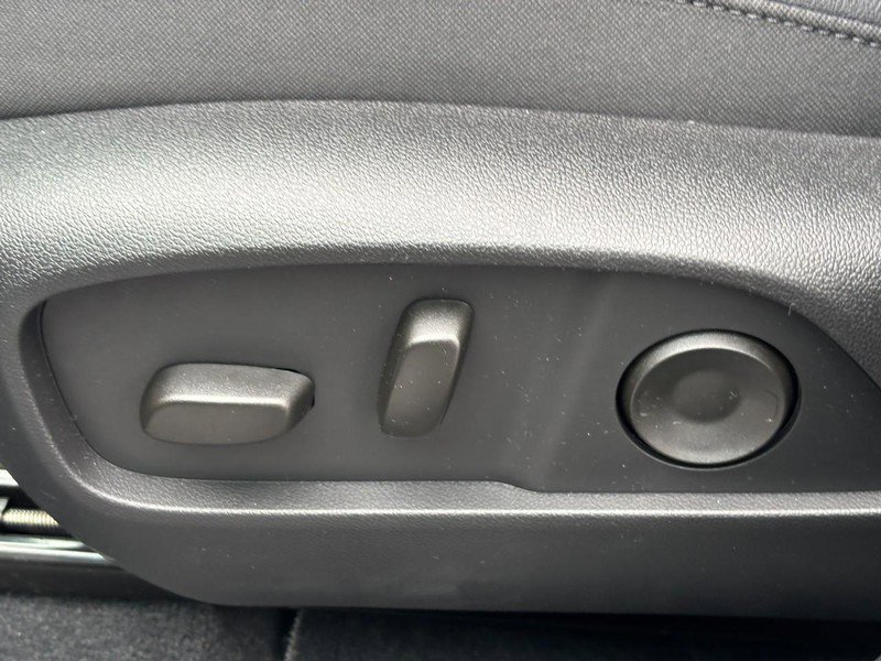 Used 2026 Chevrolet Equinox LT w/ Convenience Package II image 25