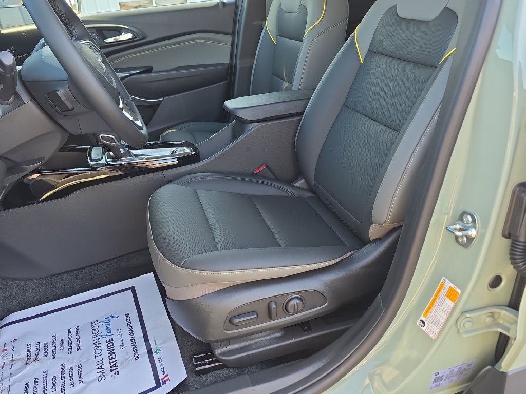 New 2026 Chevrolet Trax ACTIV w/ Driver Confidence Package FWD image 12