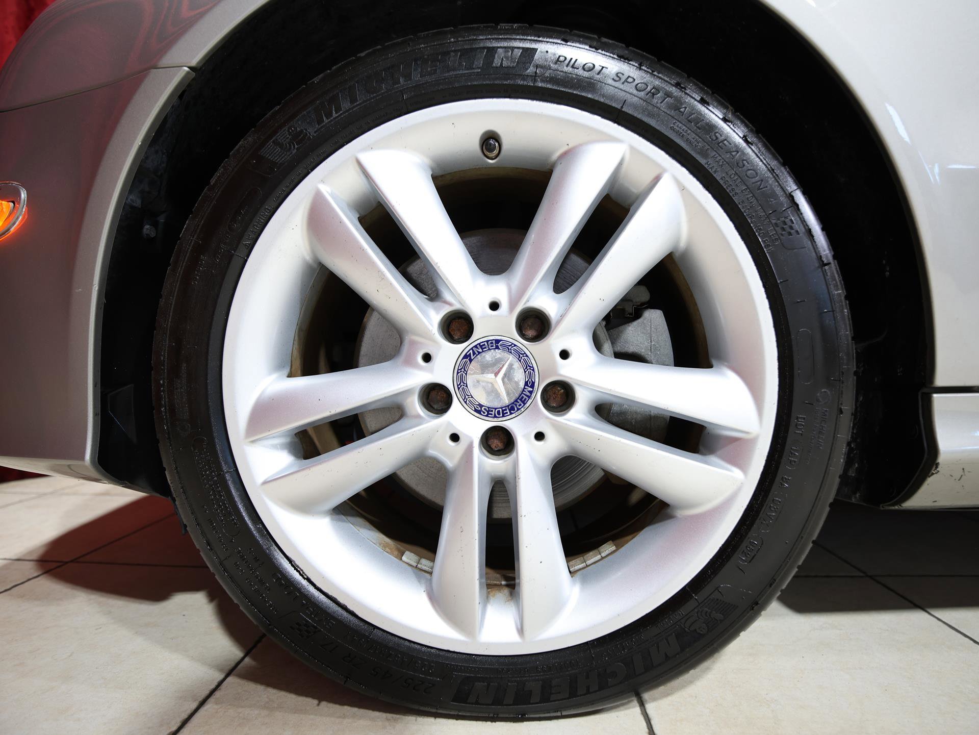 Used 2008 Mercedes-Benz CLK 350 Cabriolet image 8