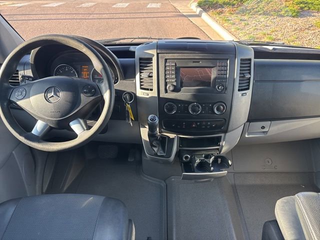 Used 2016 Mercedes-Benz Sprinter 2500 image 19