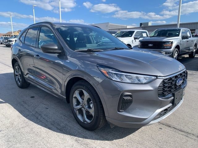 Used 2024 Ford Escape ST-Line w/ Tech Pack #1