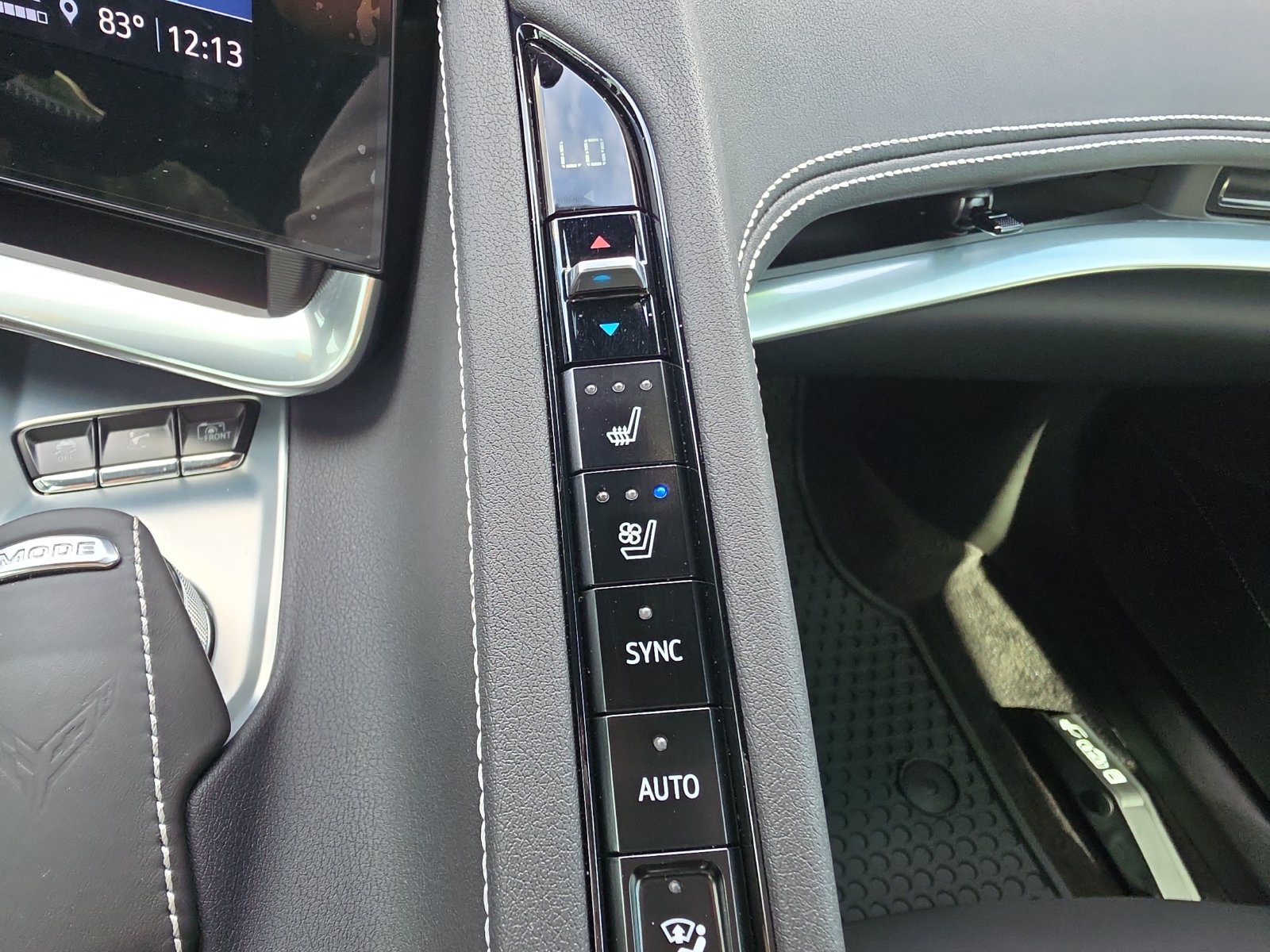 Used 2023 Chevrolet Corvette Stingray Preferred Cpe w/ Engine Appearance Package RWD image 18