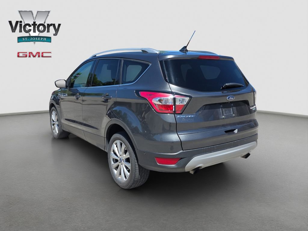 Used 2018 Ford Escape Titanium AWD/4WD image 15
