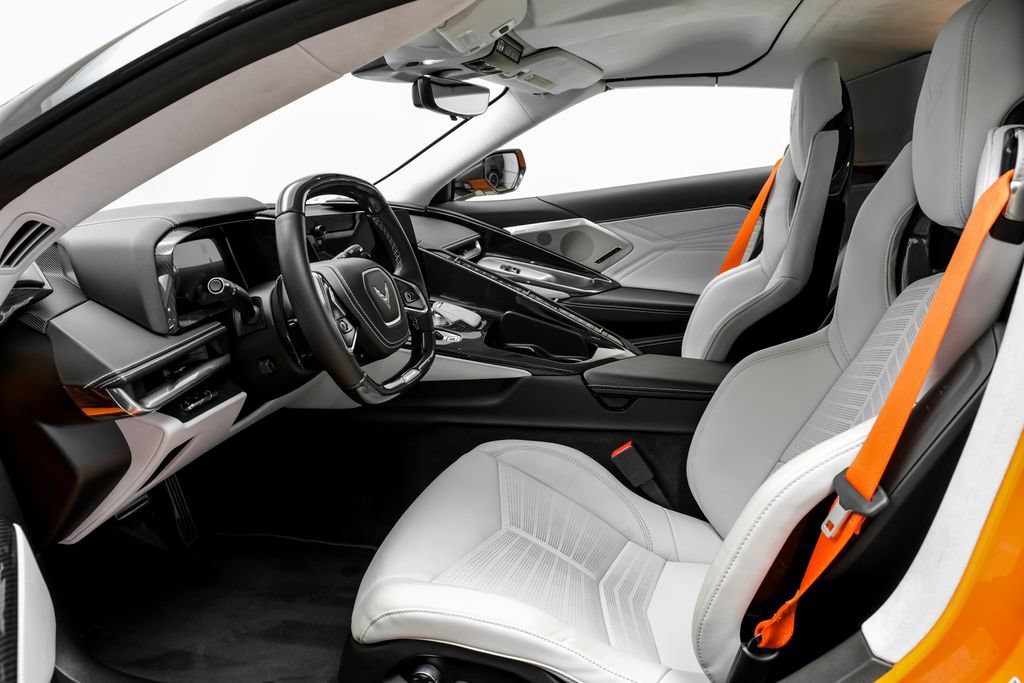 Used 2023 Chevrolet Corvette Z06 w/ Z07 Performance Package RWD image 13