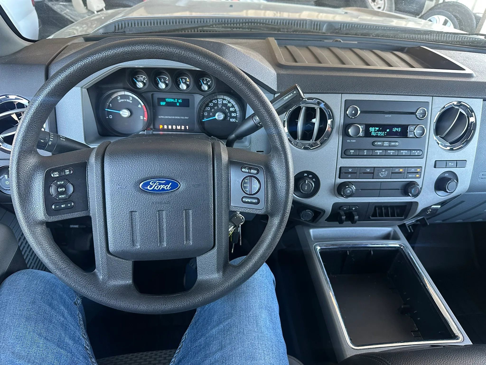 Used 2016 Ford F250 XLT w/ XLT Interior Package image 9