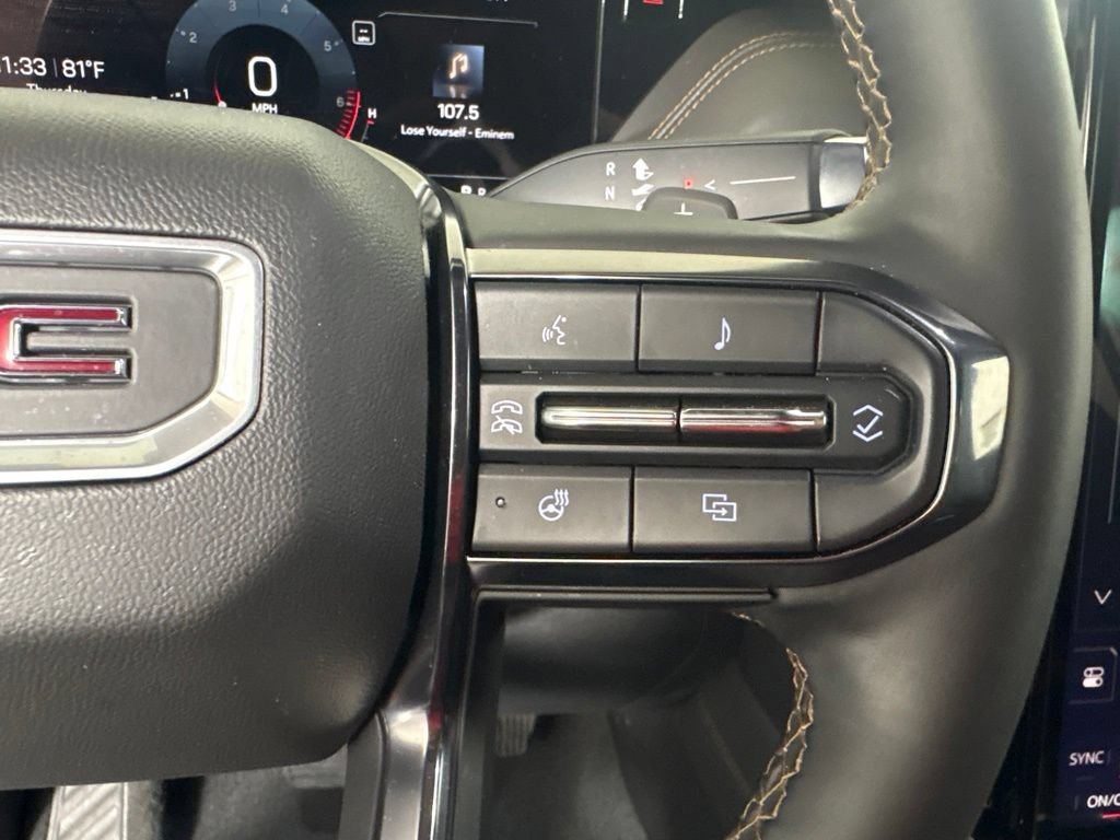 Used 2025 GMC Yukon AT4 w/ AT4 Premium Plus Package AWD/4WD image 17