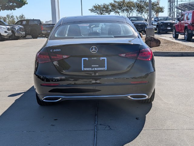 Used 2023 Mercedes-Benz C 300 Sedan image 7