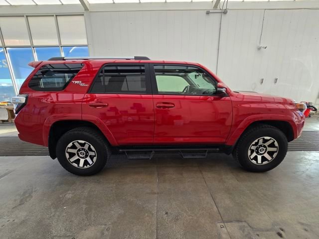 Used 2018 Toyota 4Runner SR5 image 6