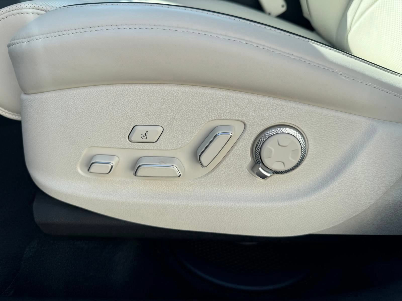 Used 2026 Genesis GV80 3.5T Prestige AWD/4WD image 5