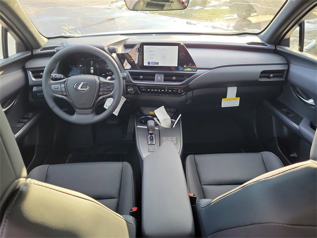 New 2025 Lexus UX 300h AWD image 9