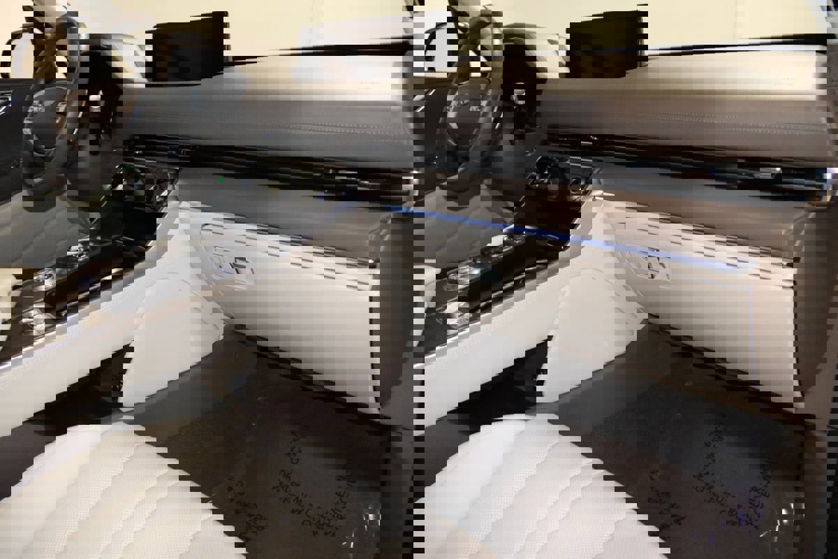 Used 2024 Genesis GV80 3.5T image 66