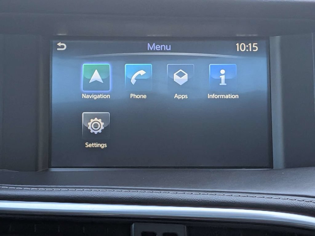 Used 2017 INFINITI QX30 Sport w/ Sport Leather Package FWD image 18