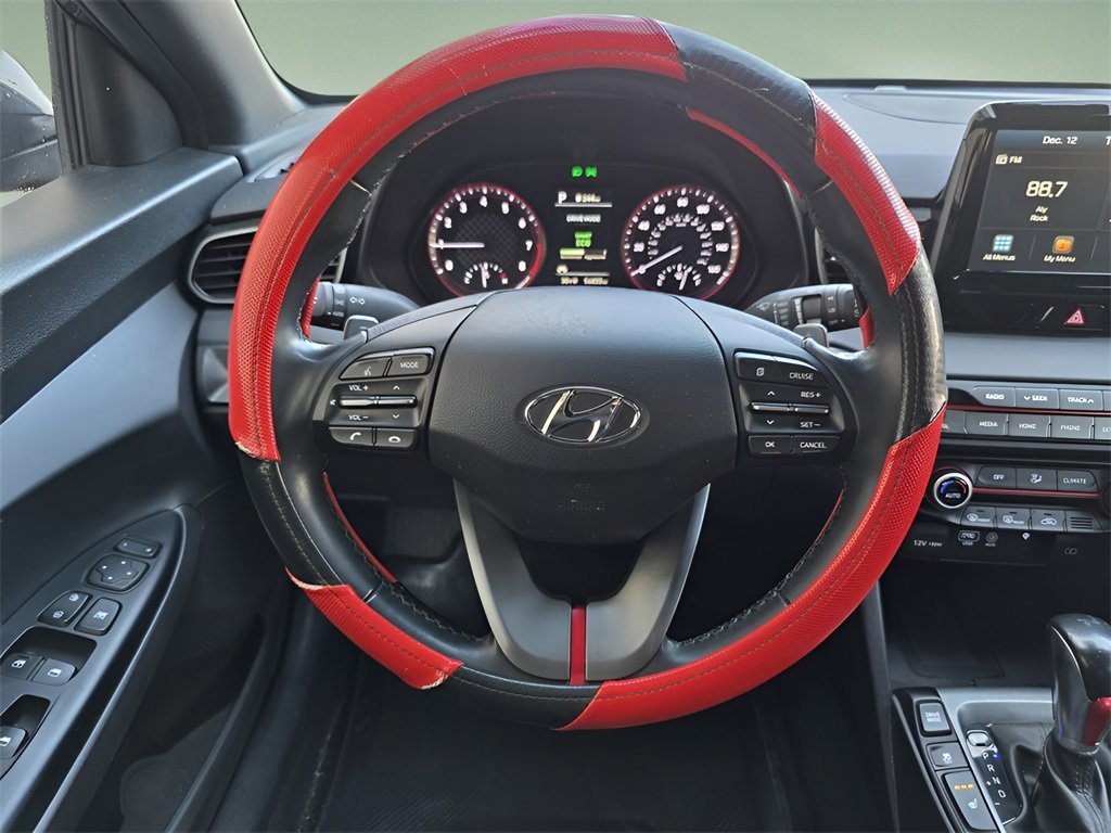 Used 2019 Hyundai Veloster 2.0 Premium image 23