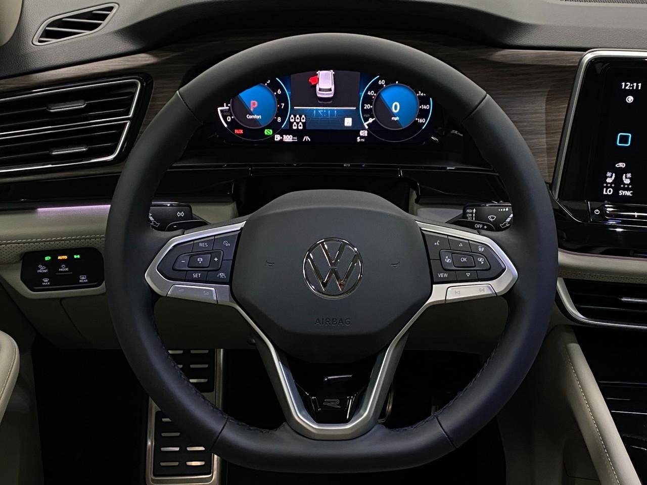 New 2026 Volkswagen Atlas SEL Premium R-Line image 16