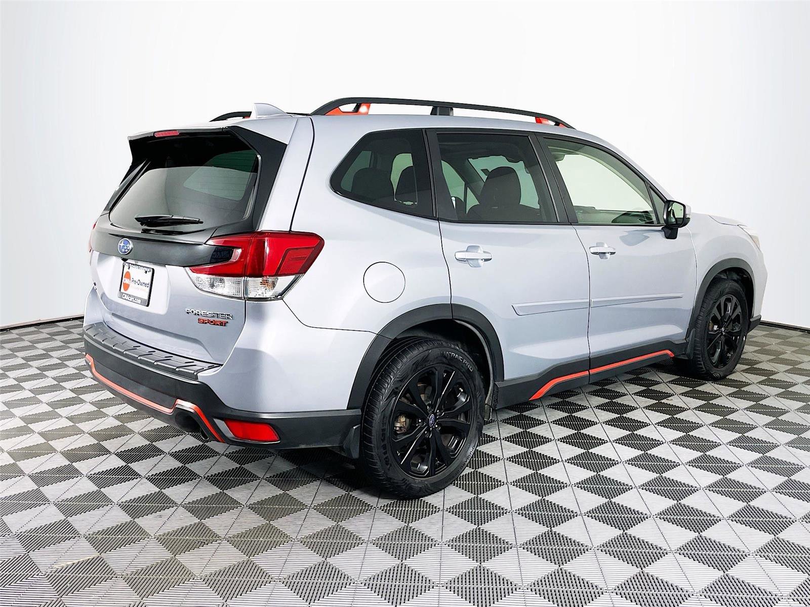 Used 2021 Subaru Forester Sport image 9