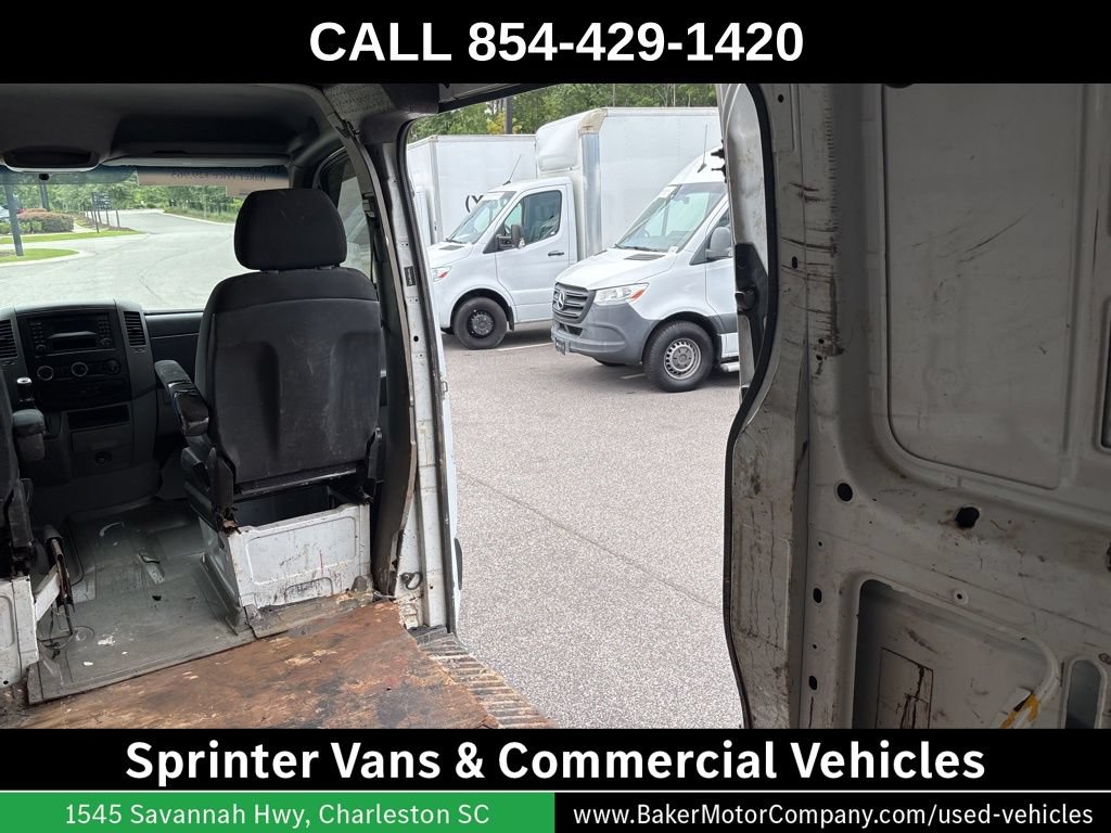 Used 2016 Mercedes-Benz Sprinter 2500 image 25